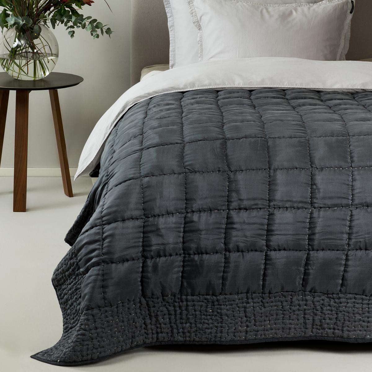 Delia bedspread anthracite 160x240 cm – image 2