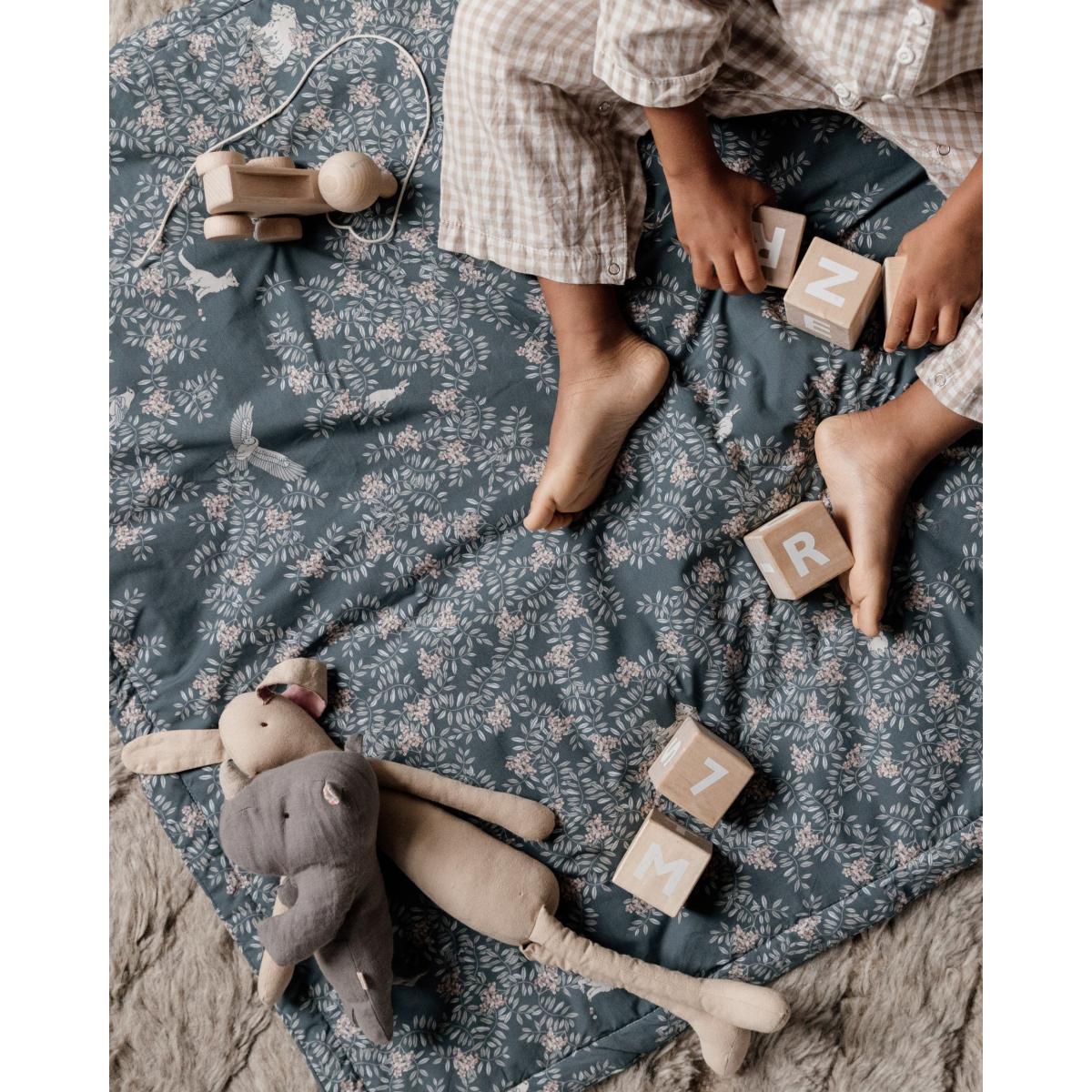 Garbo&Friends Fauna Forest padded blanket 90x120 cm – image 4