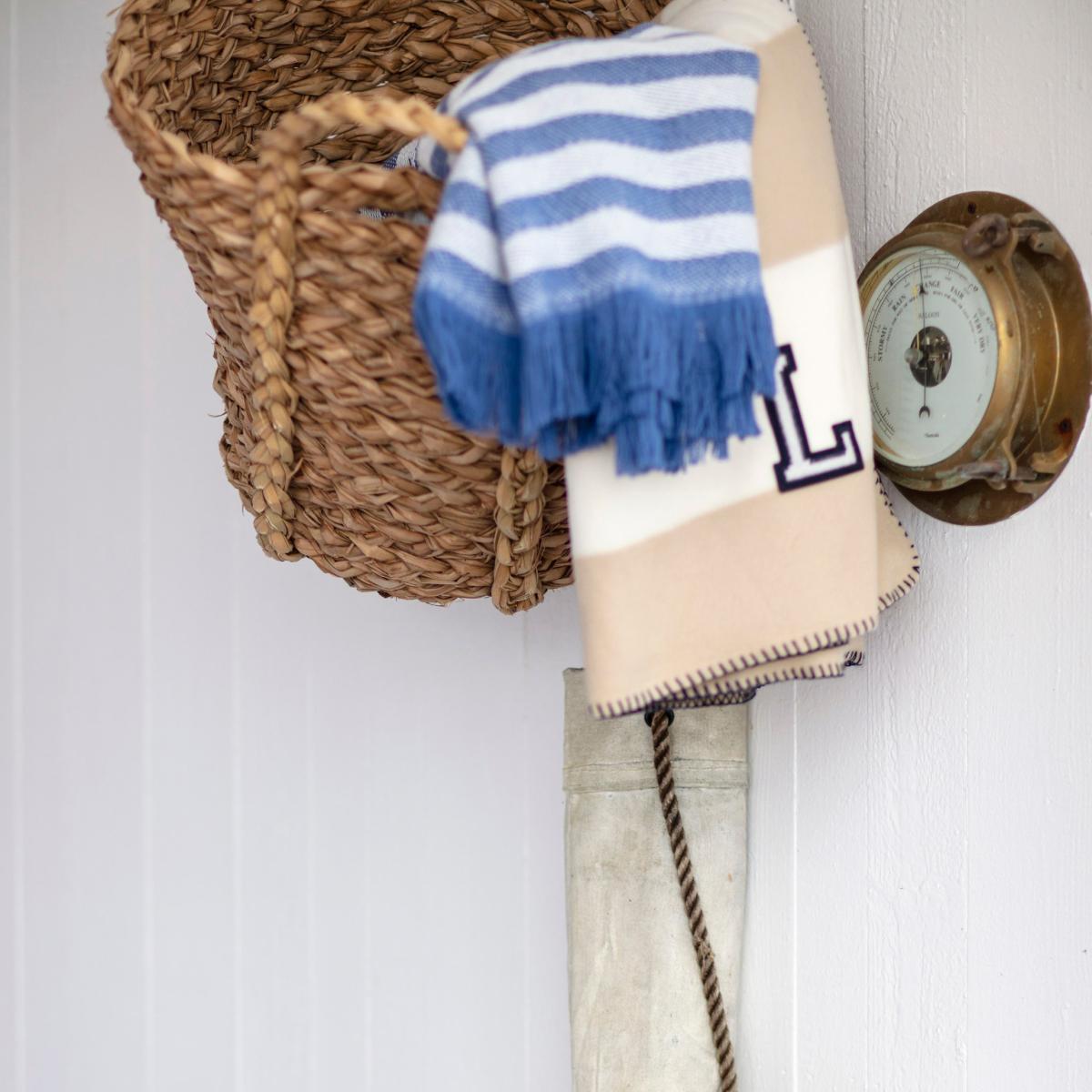 Striped Recycled Cotton throw 130x170 cm Blue-white – image 2