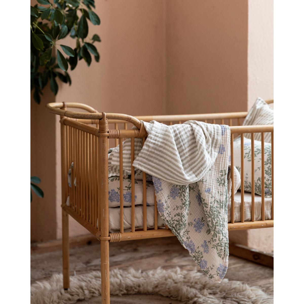 Garbo&Friends Plumbago Muslin Swaddle blanket 110x110 cm – image 3