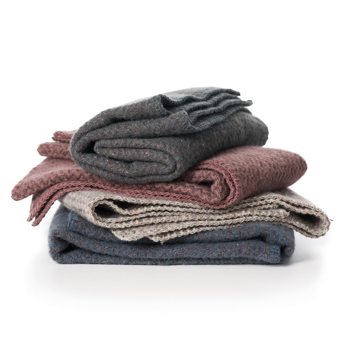 Wave Baby children's blanket natural brown – image 2