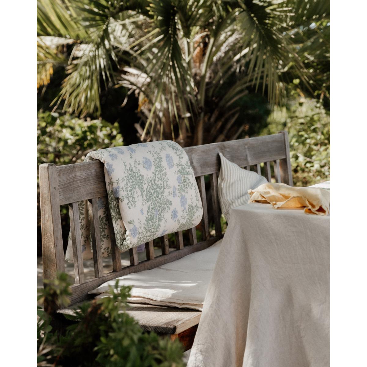 Garbo&Friends Plumbago Muslin padded blanket 100x140 cm – image 3