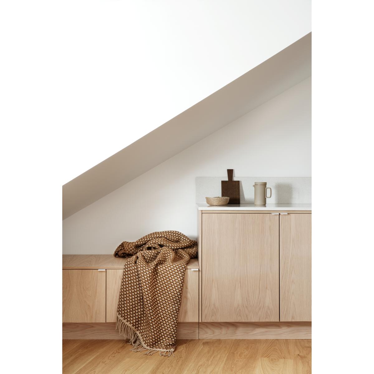 Røros Tweed Isak throw 150x210 cm Chestnut – image 5