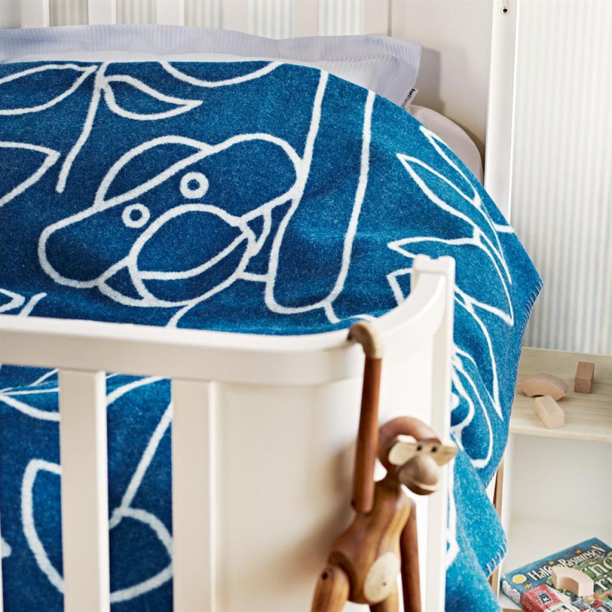 Kay Bojesen throw blue – image 4