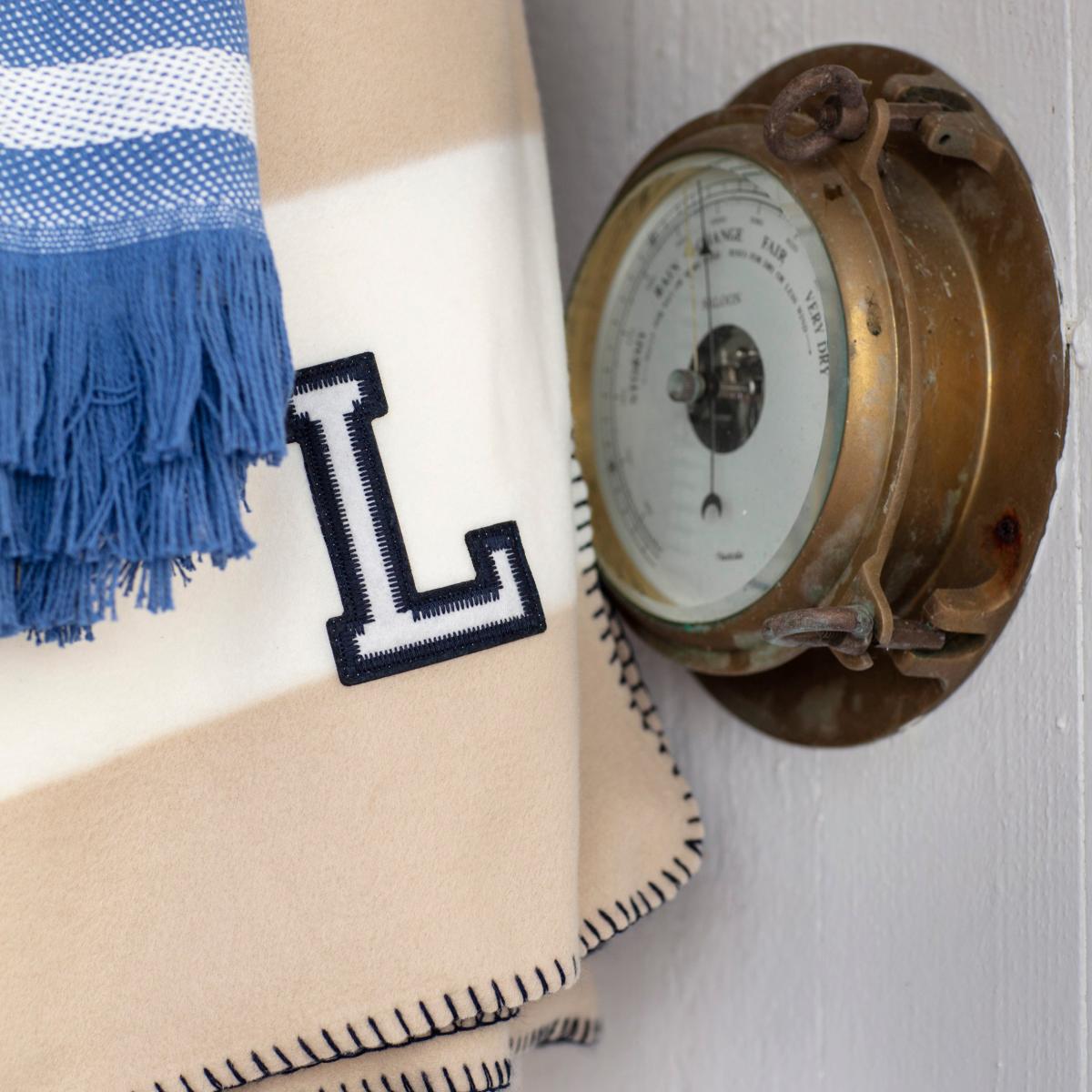 Blid Striped Recycled Fleece blanket 130x170 cm Beige-white – image 2