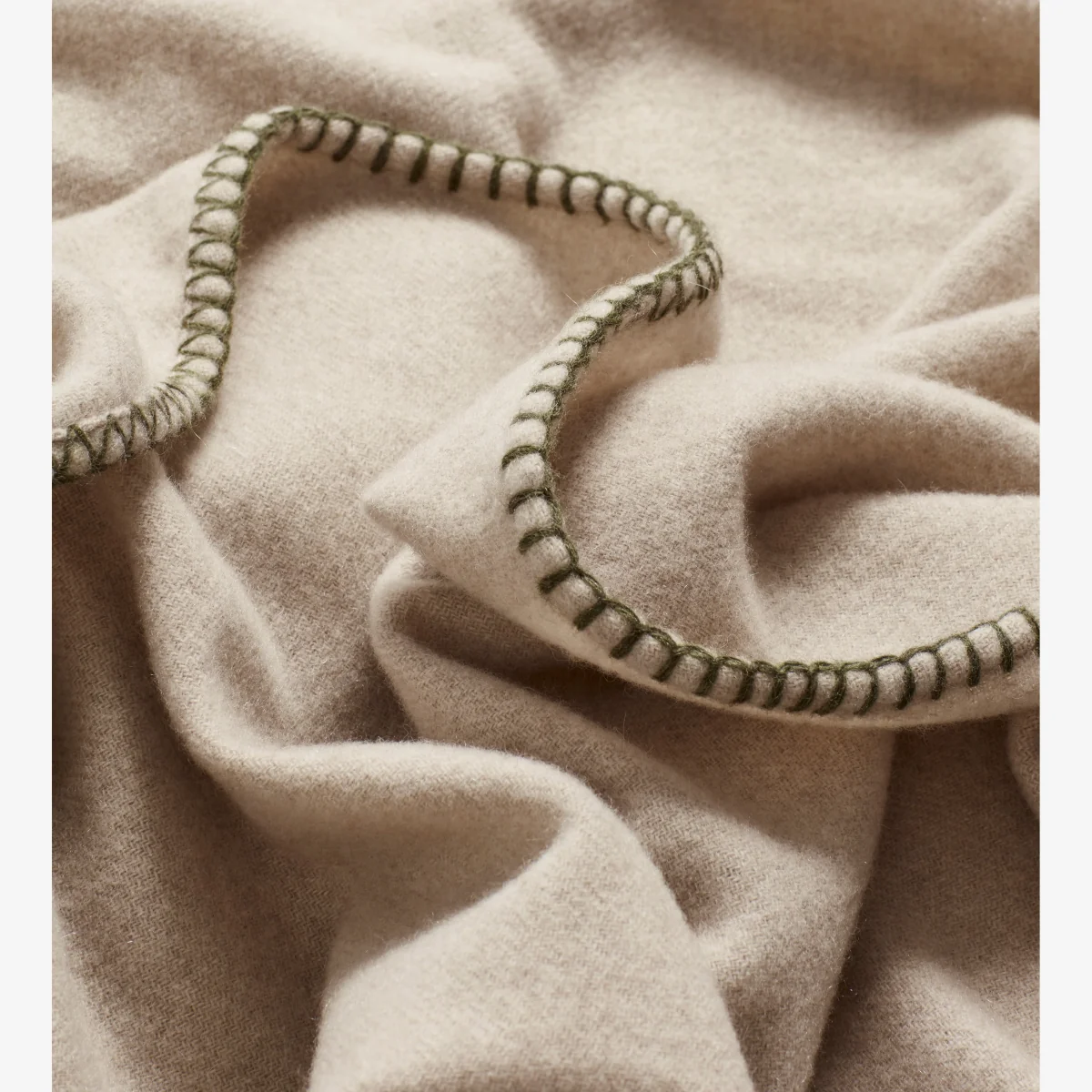 OKA, Mireia Throw - Spruce, Throw – image 1