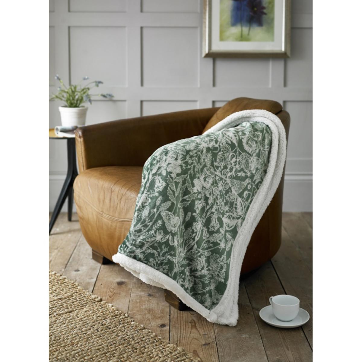 Deyongs Secret Garden Throw - Green – image 5