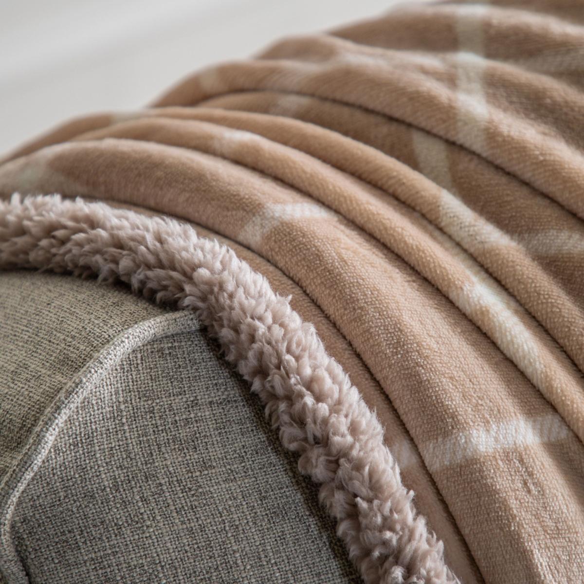 Window Payne Luxurious Sherpa Throw 152x177cm - Natural – image 4