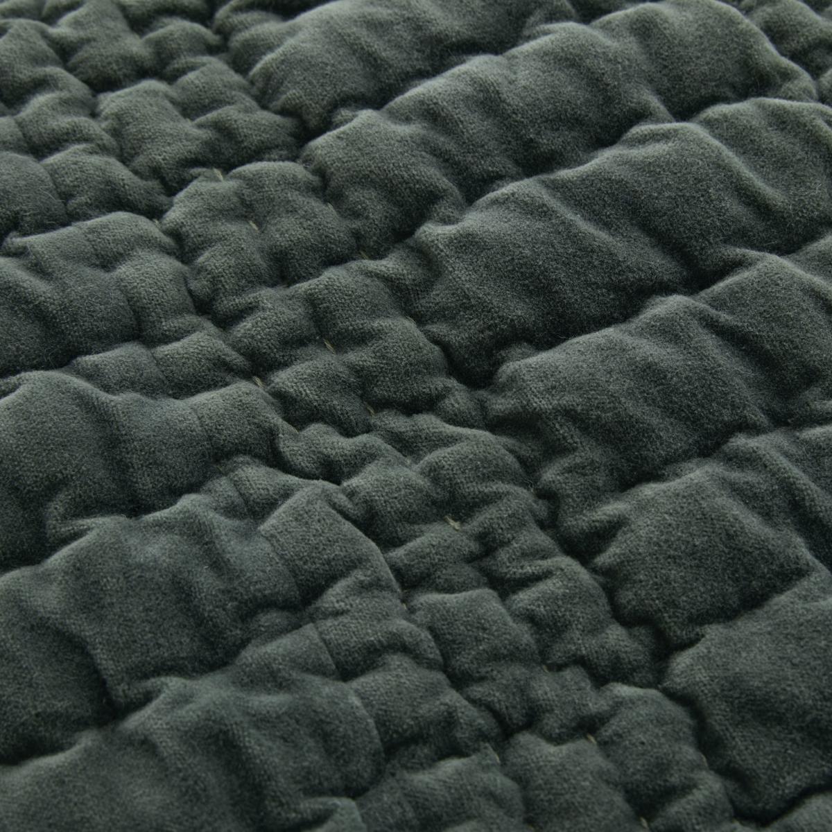 Laura Ashley Scalloped Bedspread - Pine Green – image 5