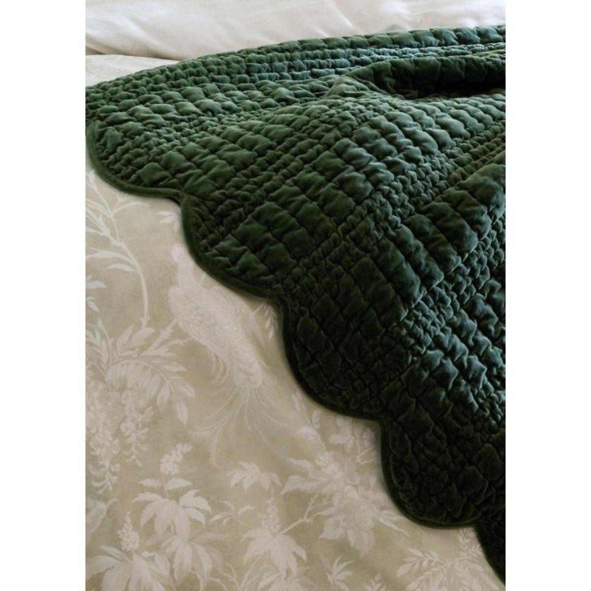Laura Ashley Scalloped Bedspread - Pine Green – image 8