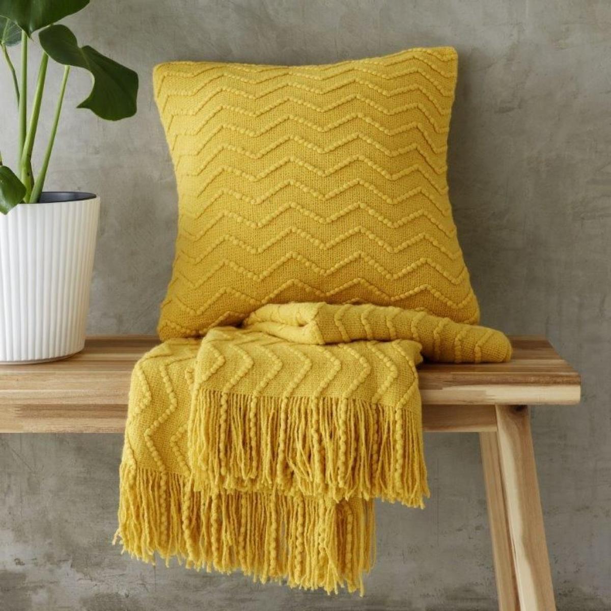 Catherine Lansfield Chevron Knit Throw Ochre – image 3