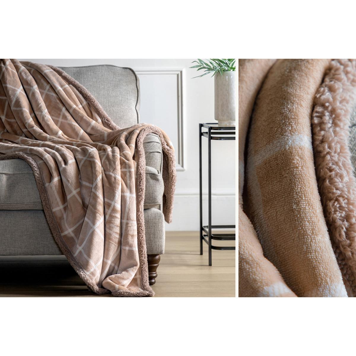Snuggle-Up Sherpa Throw in Natural – image 3