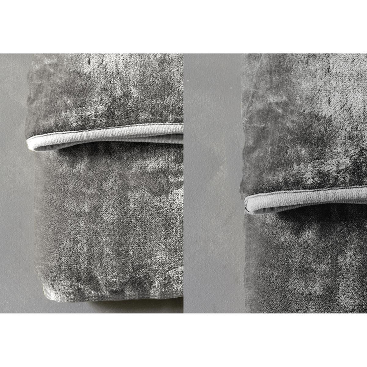 Snuggles Fleece Throw in Silver – image 3