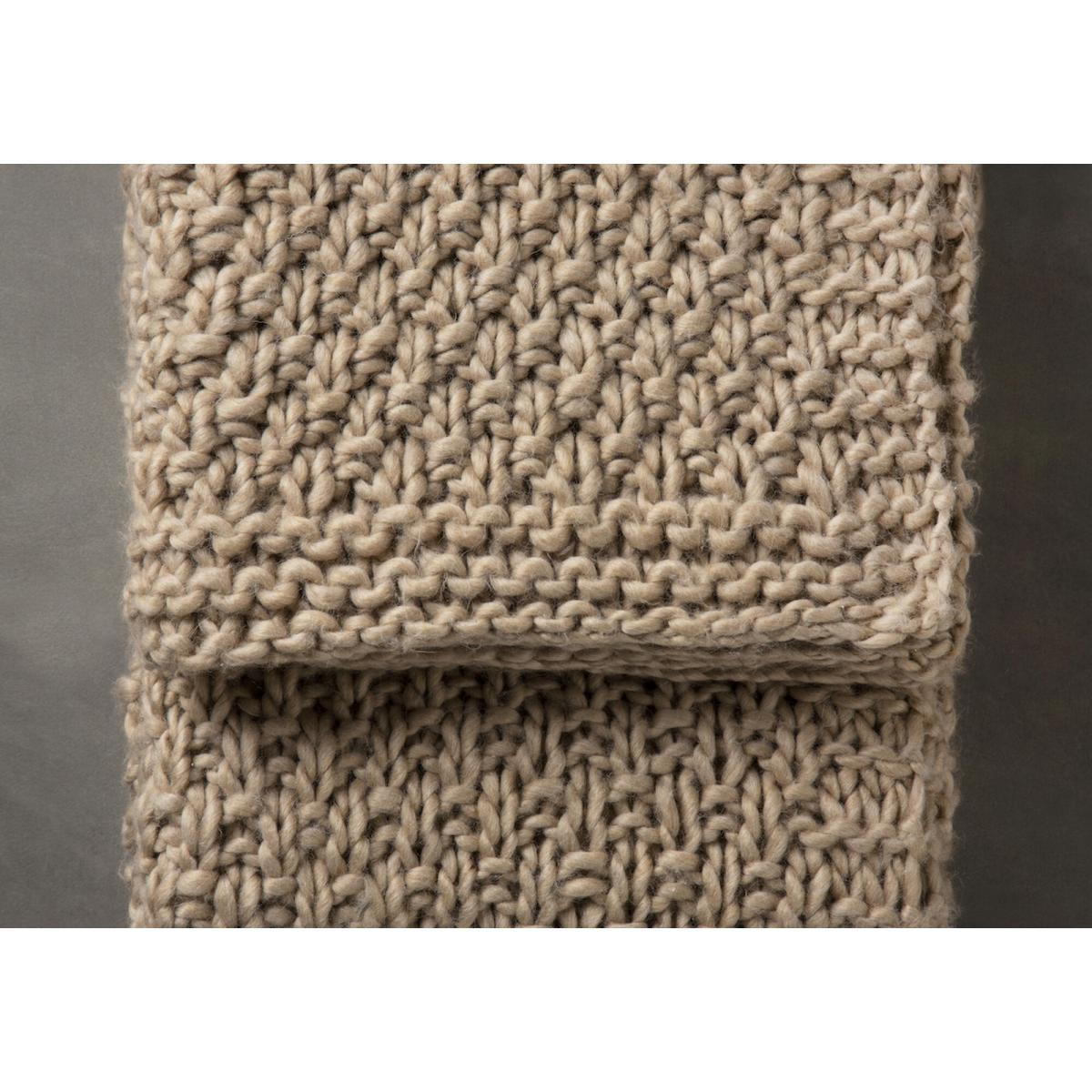 Marley Oatmeal Heavy Knit Throw – image 3