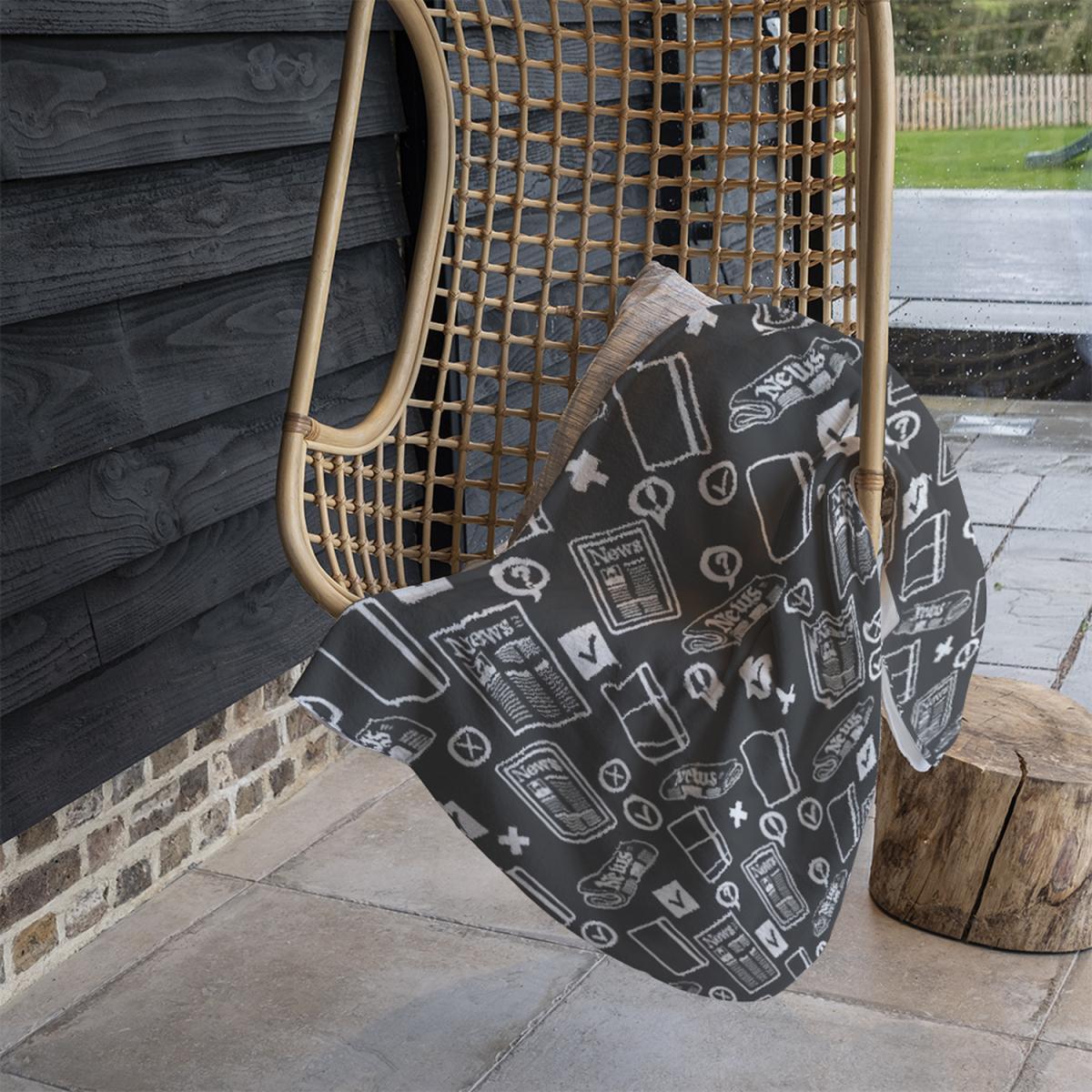 Press And Media Symbols Blanket - Black – image 1