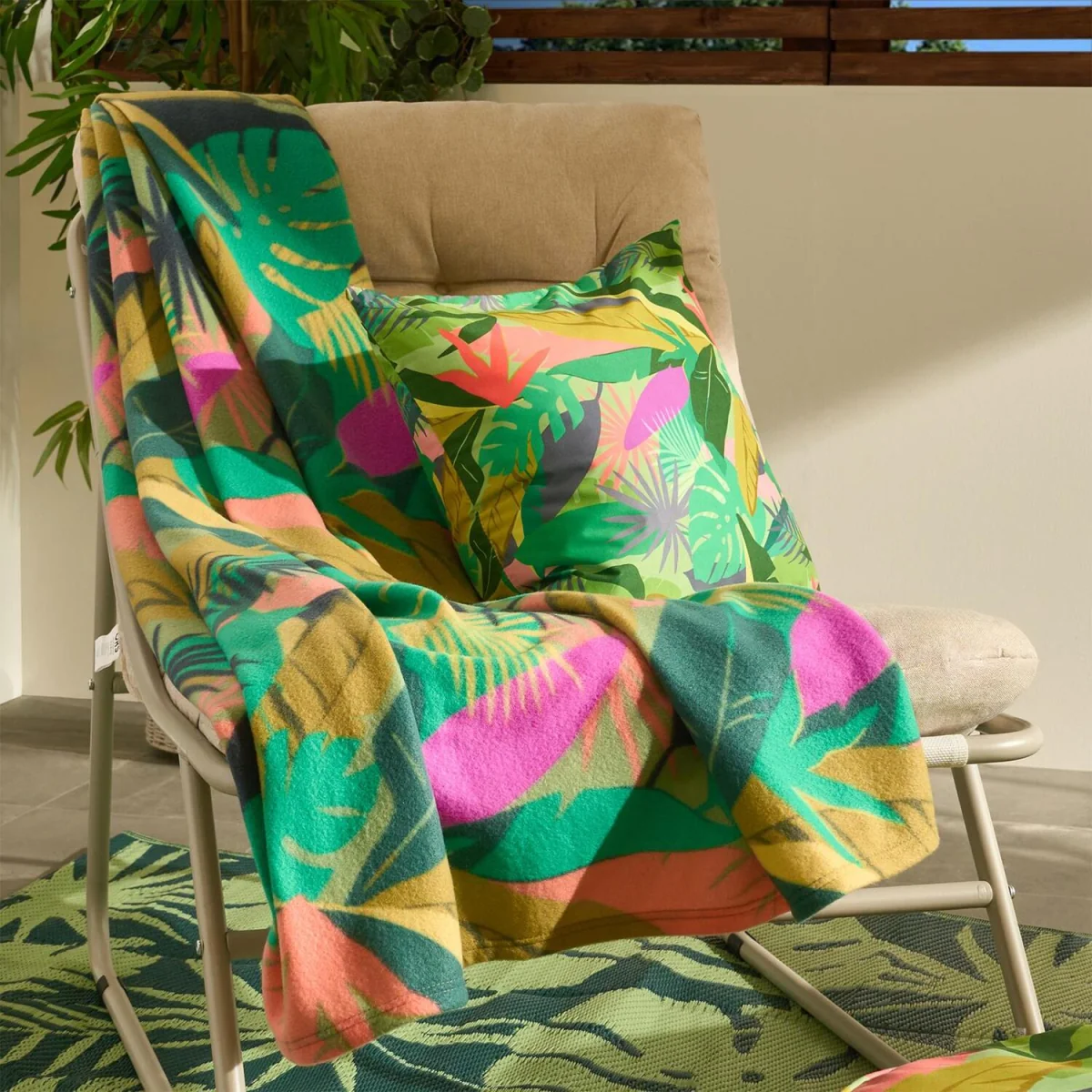 OHS Palm Print Fleece Throw - Green – image 2
