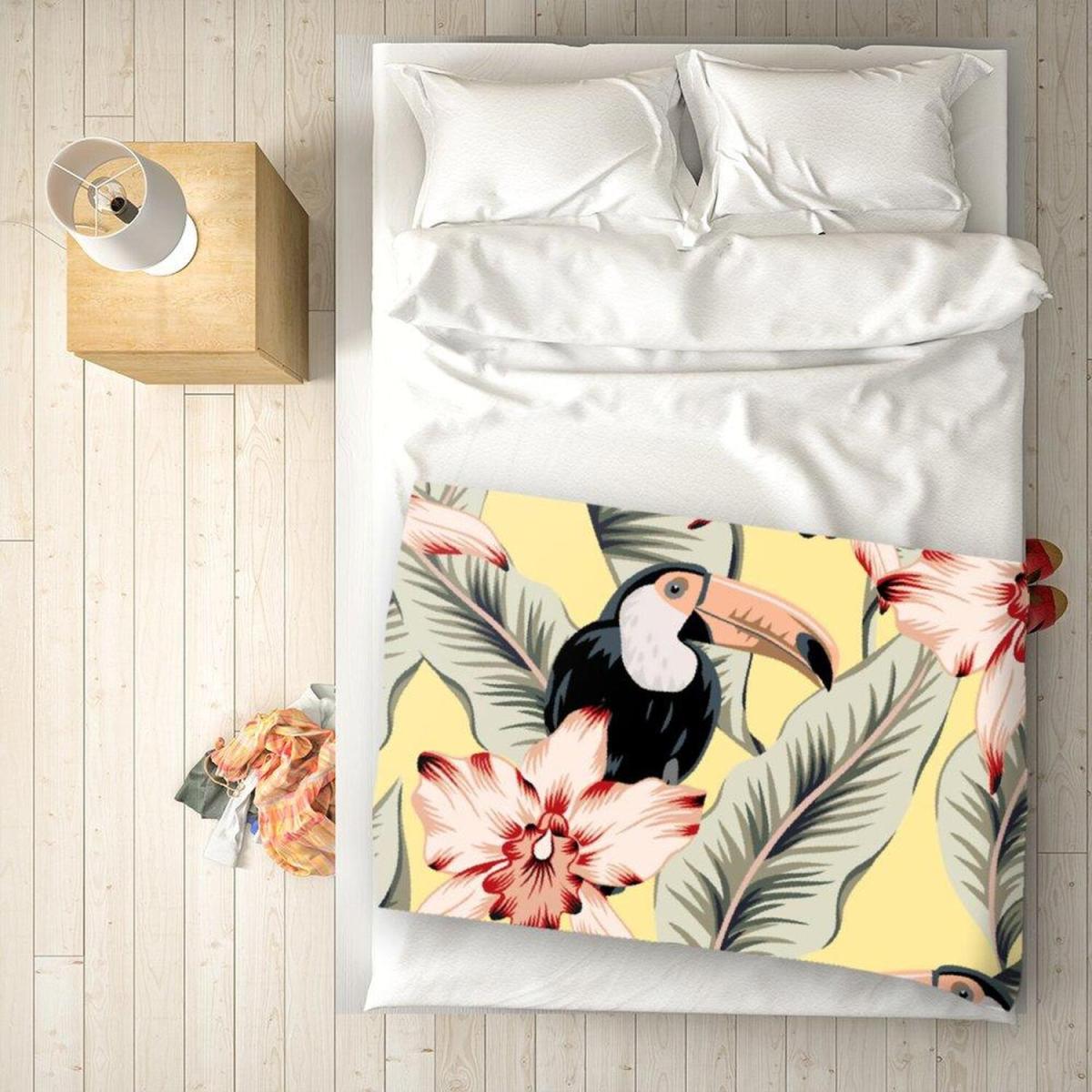 Toucans, Orchids And Palm Leaves Blanket - Yellow