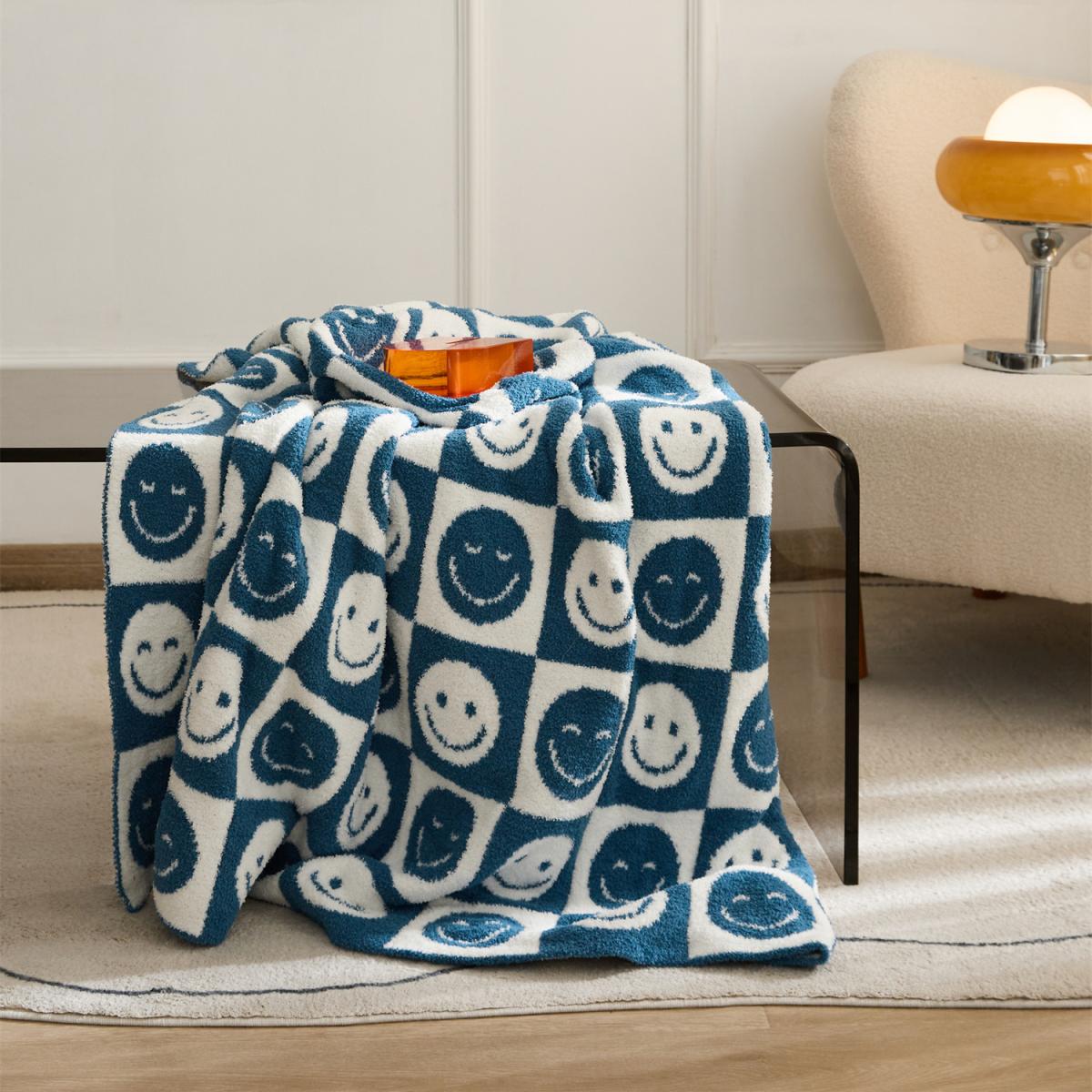 Grid and Smiley Face Throw - Blue / 0.4kg – image 2