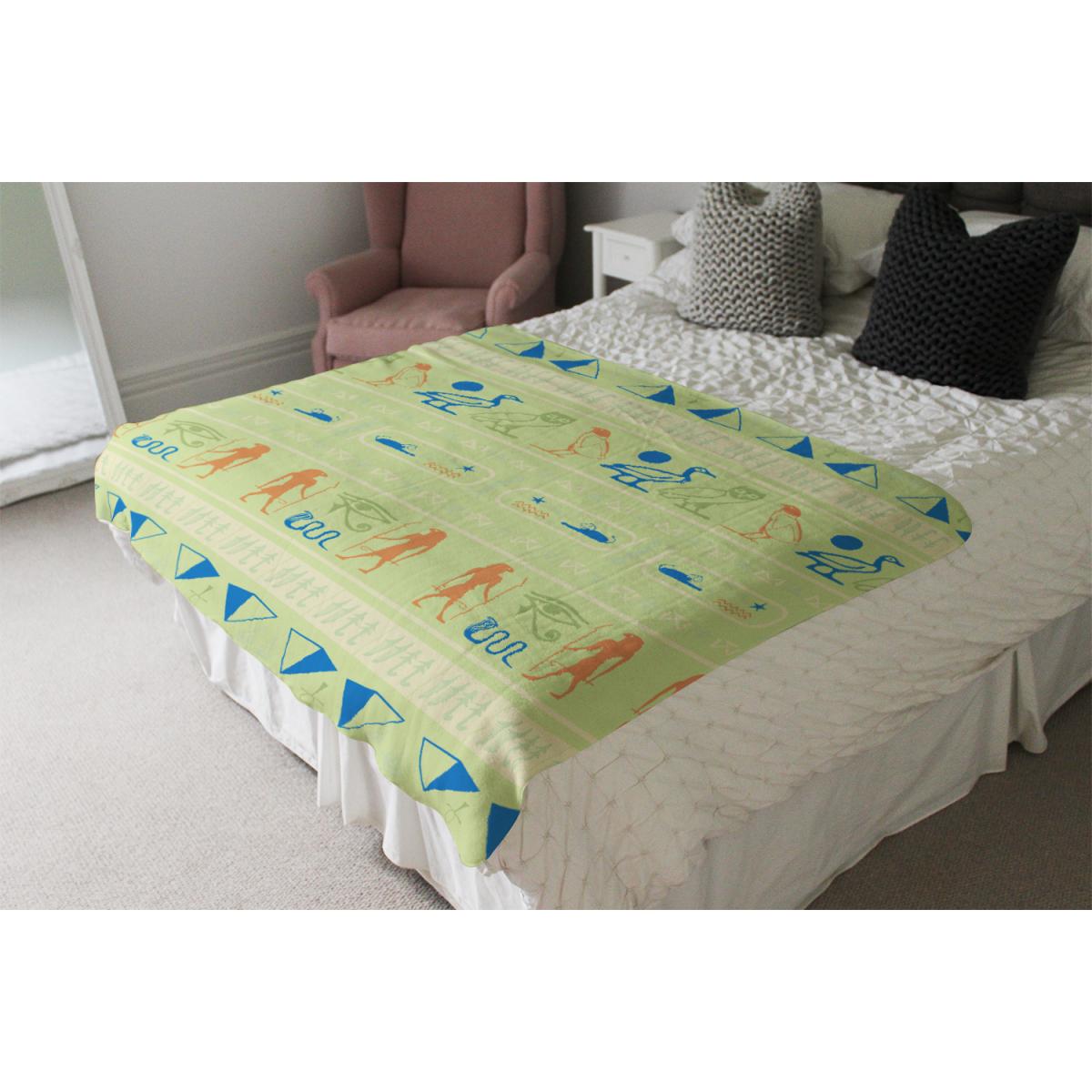 Hieroglyphic Egyptian Language Symbols Blanket - Green – image 4