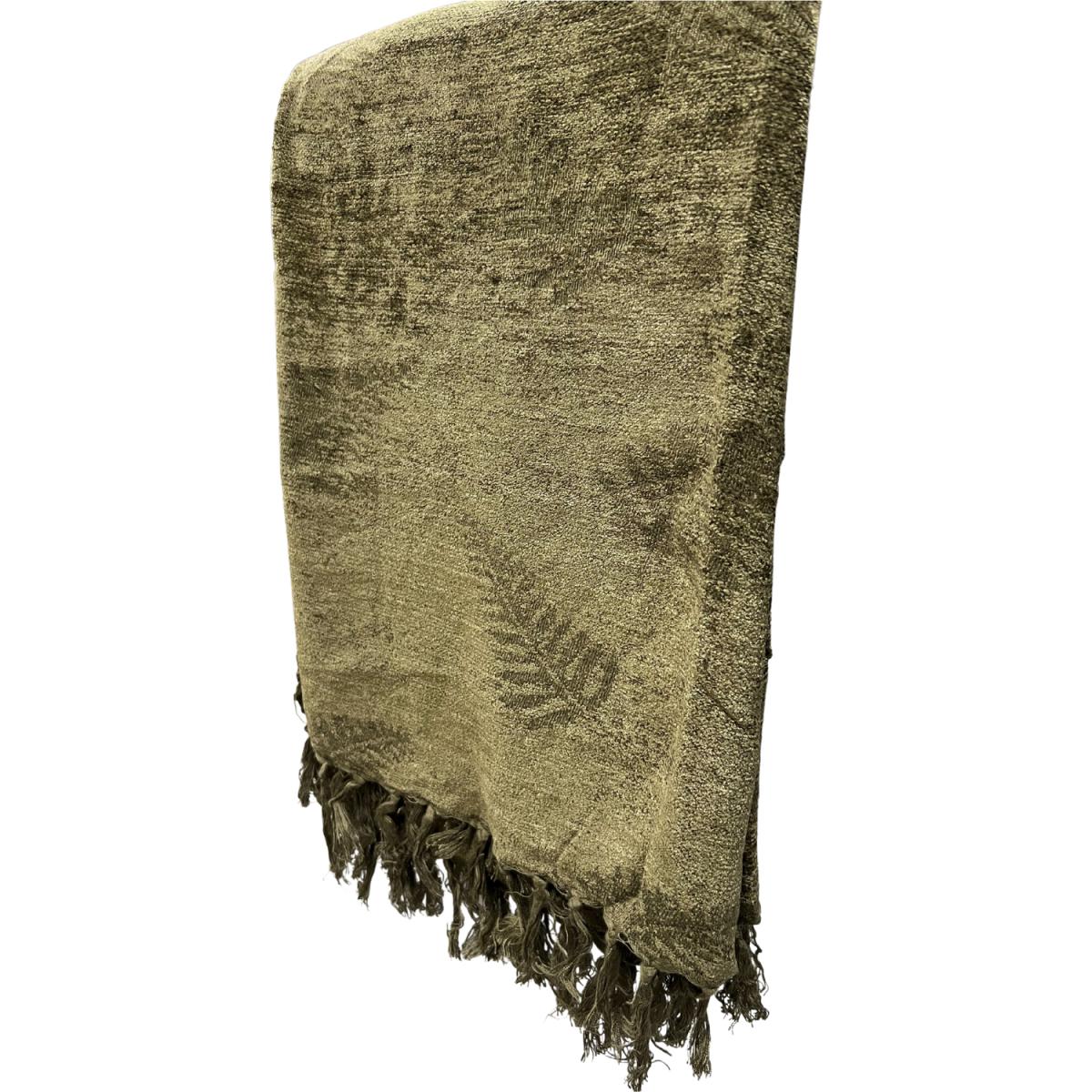 Acrylic Green Leaf Throw Over - Green – image 2