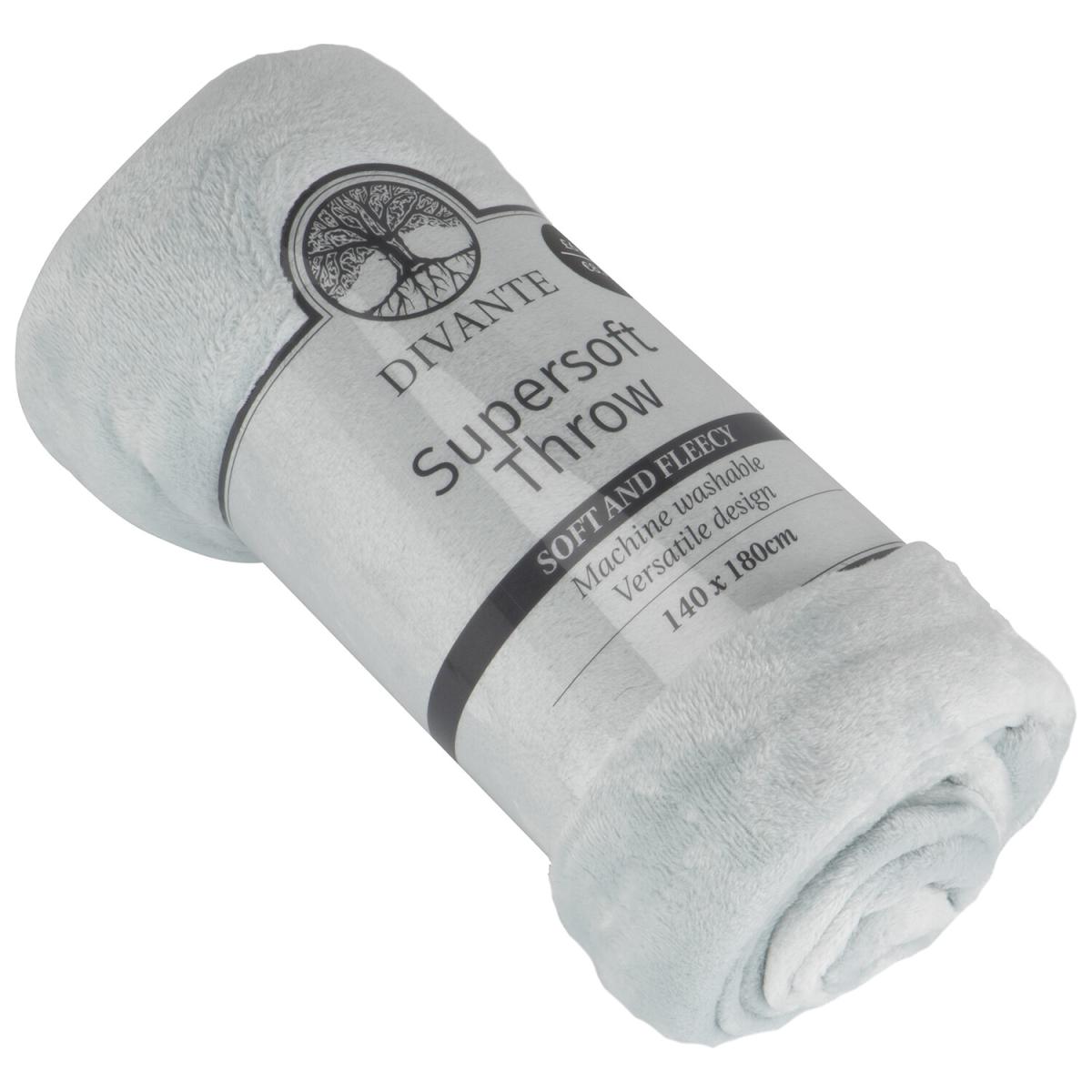Supersoft Throw - Red / Large – image 6