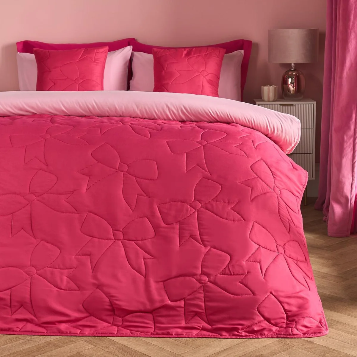 OHS Bow Print Quilted Throw - Hot Pink / 150cm – image 2
