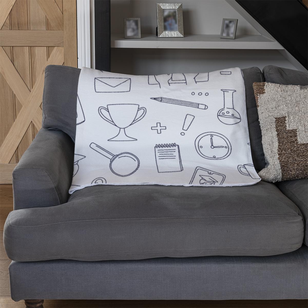 Learning Online Blanket - Black – image 2