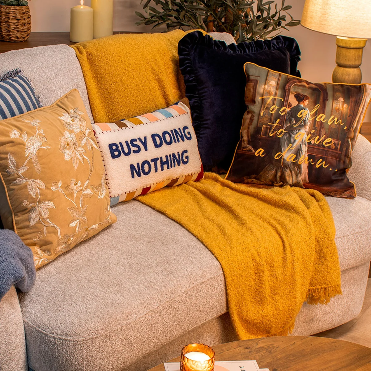 Somersby Boucle Throw - Ochre – image 3