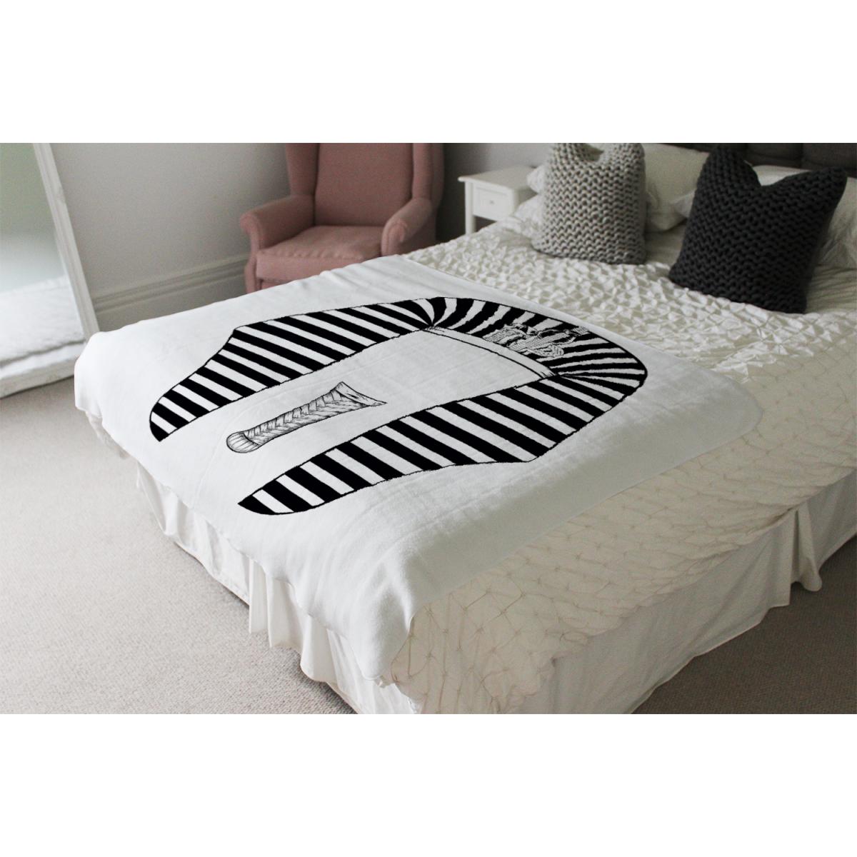 Tutankhamun Blanket - Black – image 4