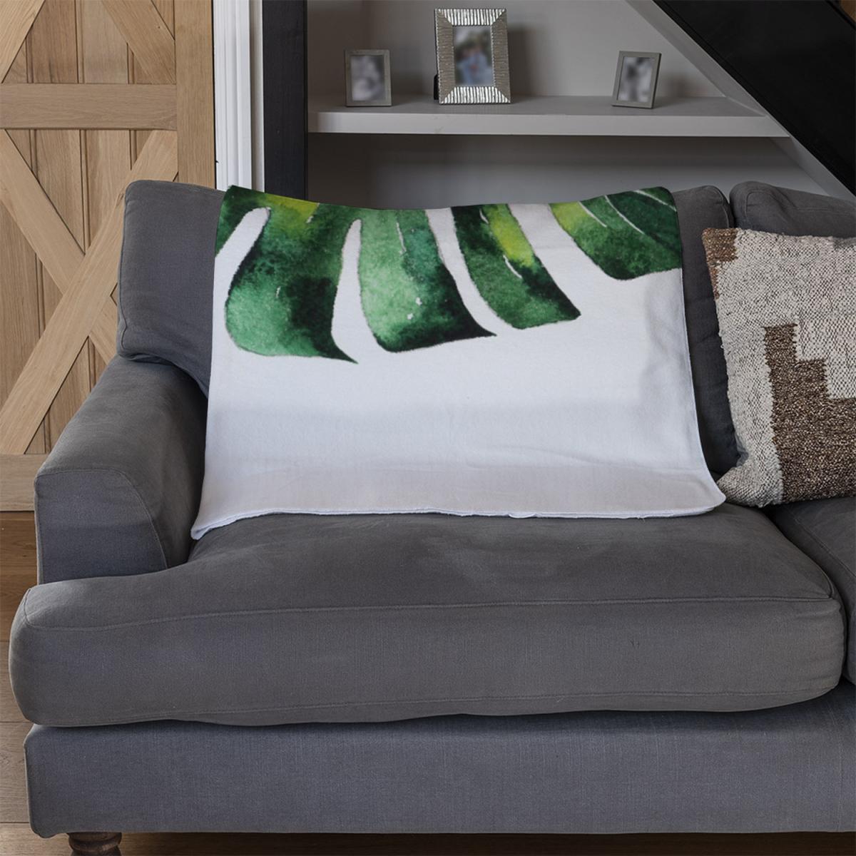 Twin Tropical Leaves Blanket - Green – image 3