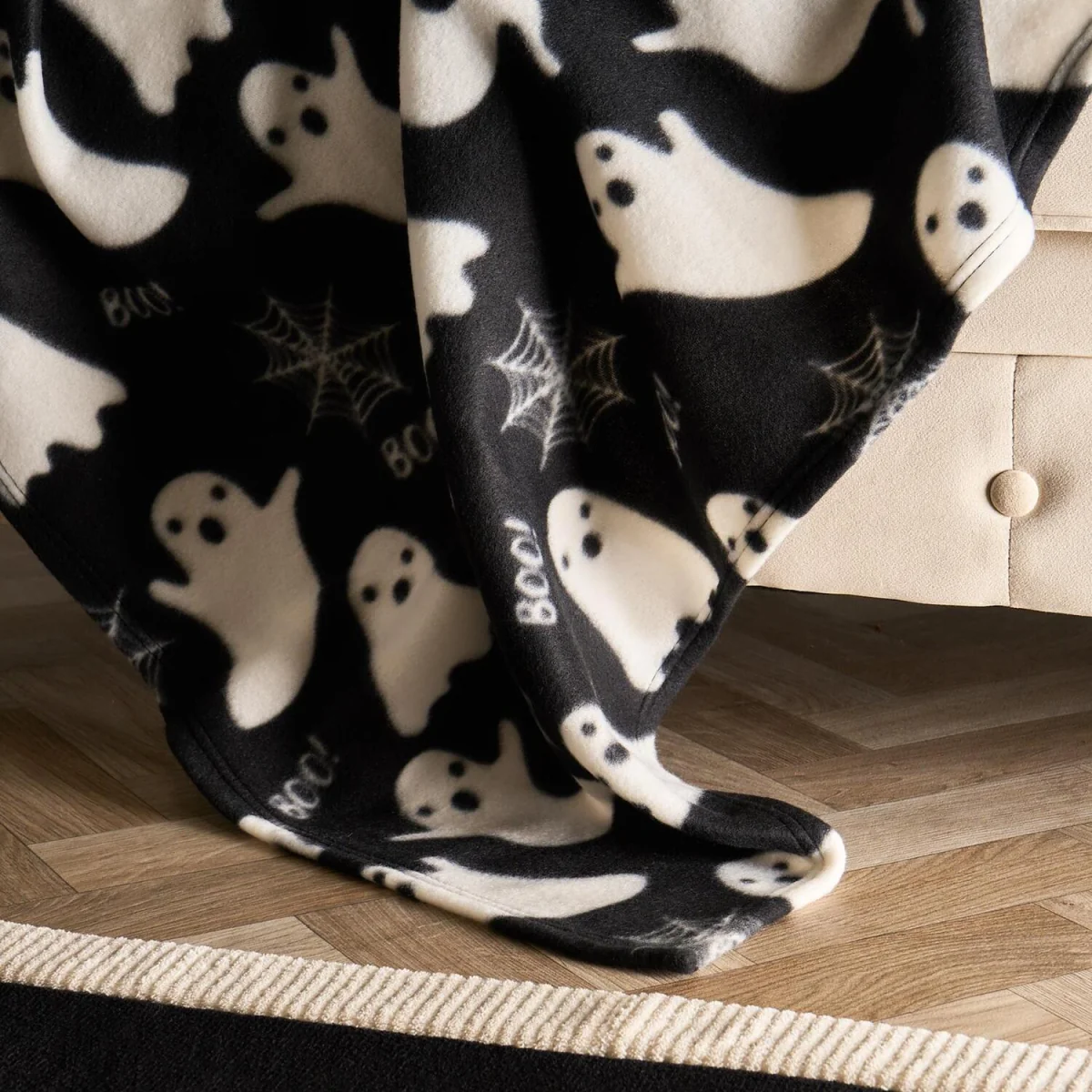 OHS Ghost Fleece Throw - Black – image 3
