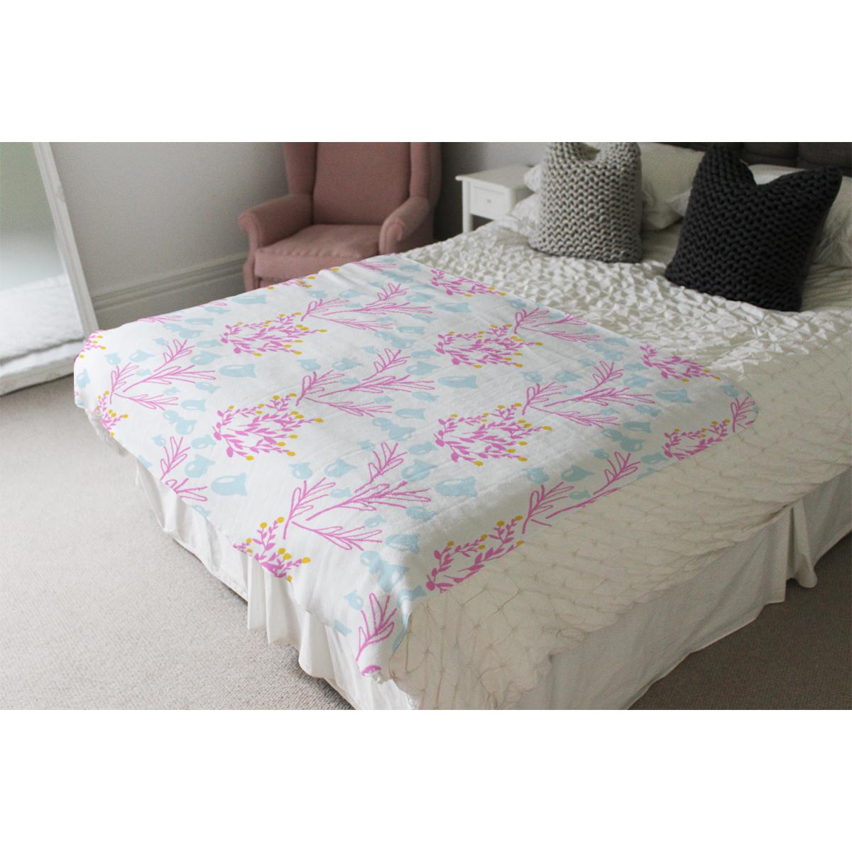 Pink  Blue Flower Design Blanket - Pink – image 4
