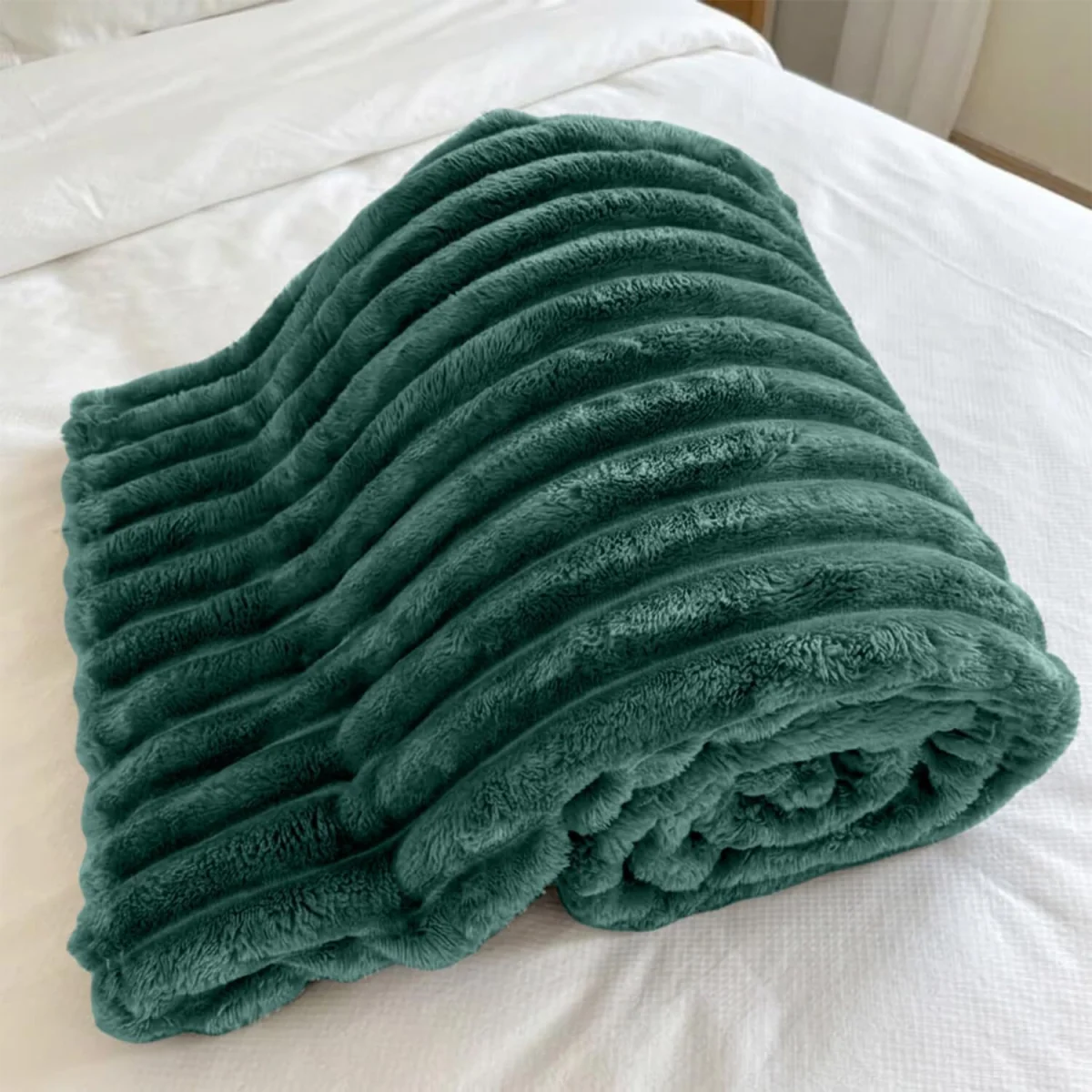 Casabella Throw Blanket - Ribbed Fleece Blanket – image 4