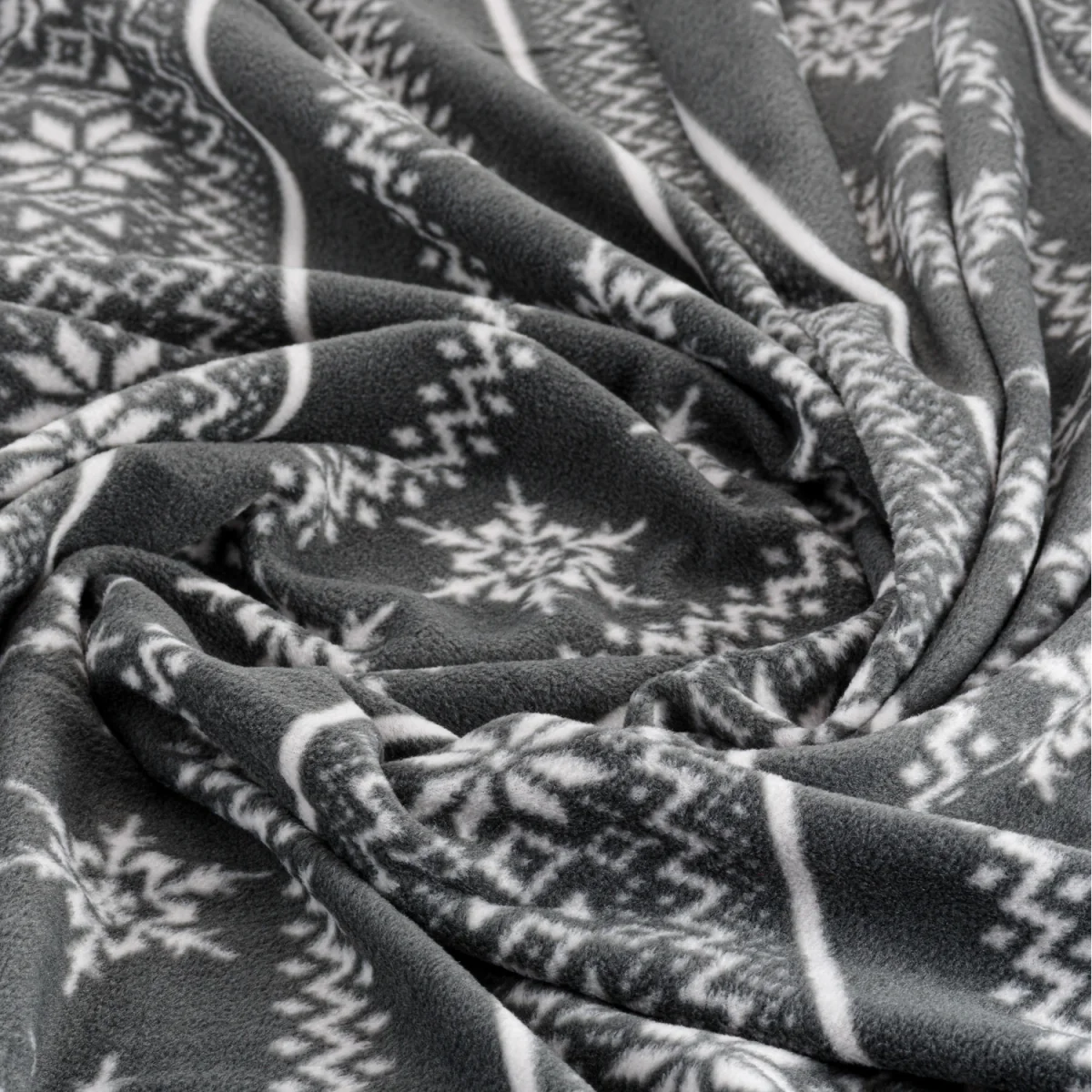 Christmas Fleece Throw - Grey / Nordic Grey – image 2