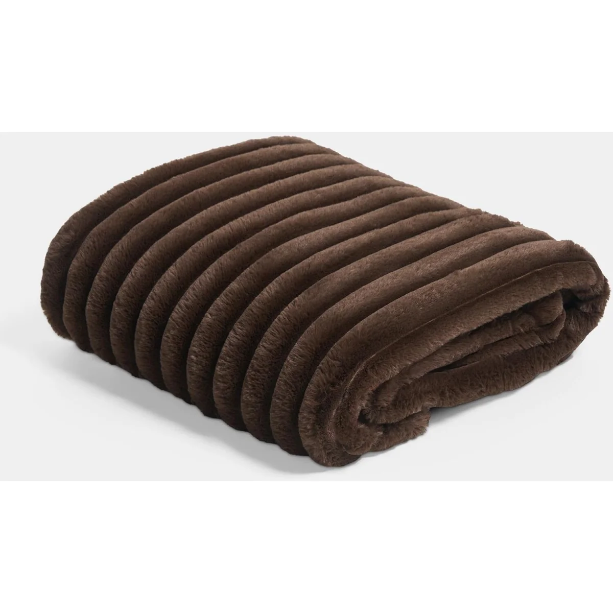 OHS Faux Fur Thick Ribbed Throw - Chocolate / 125cm / 1kg – image 3