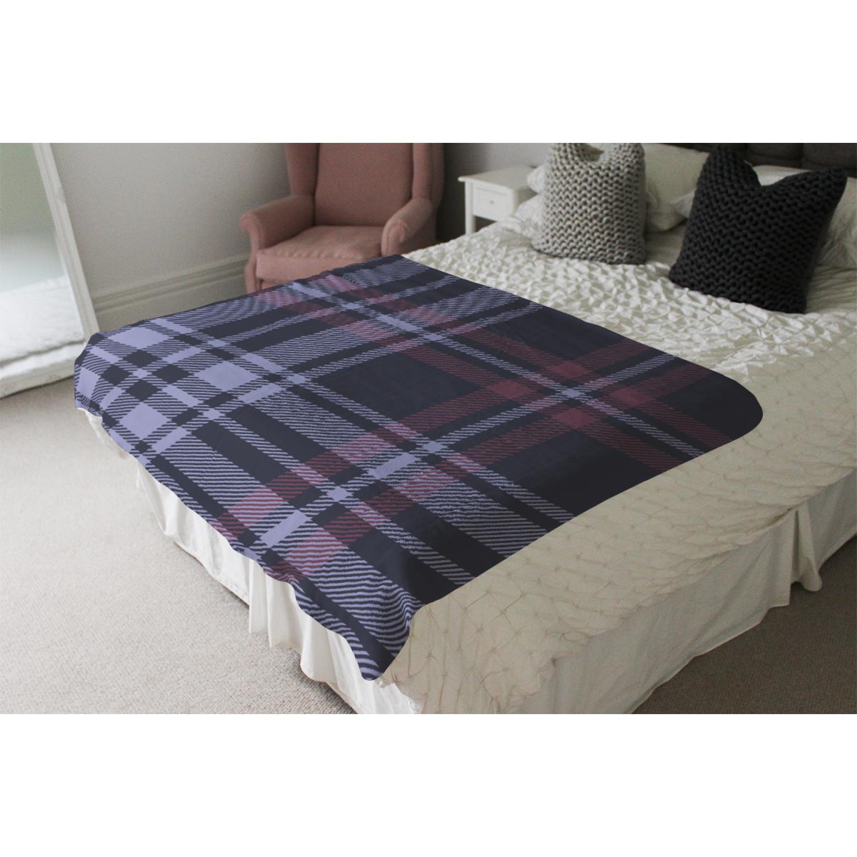 Tartan Plaid Pattern Blanket - Blue – image 4