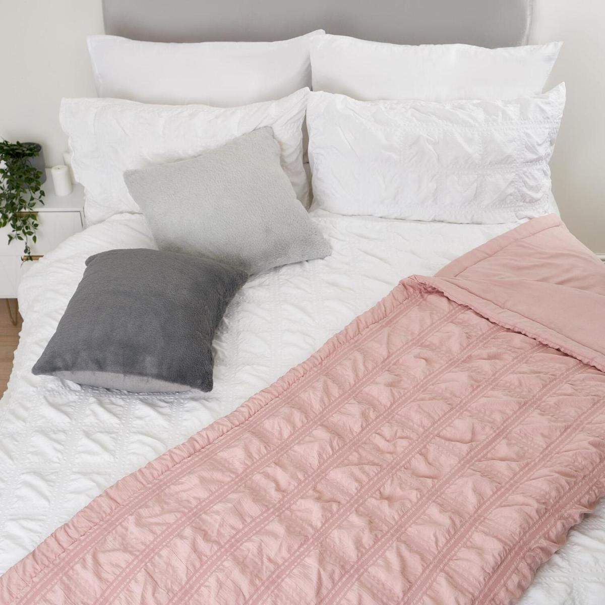 Sienna Square Seersucker Quilted Bedspread Throw Blanket - Pink – image 4