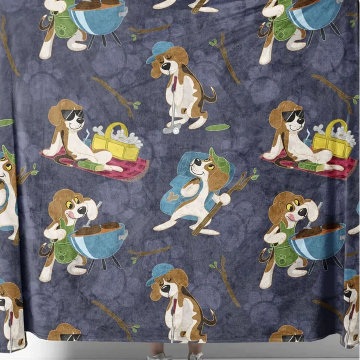 Warm Quilted Fleece Pet Blanket for Winter with Cats & Dogs - Pink – image 12