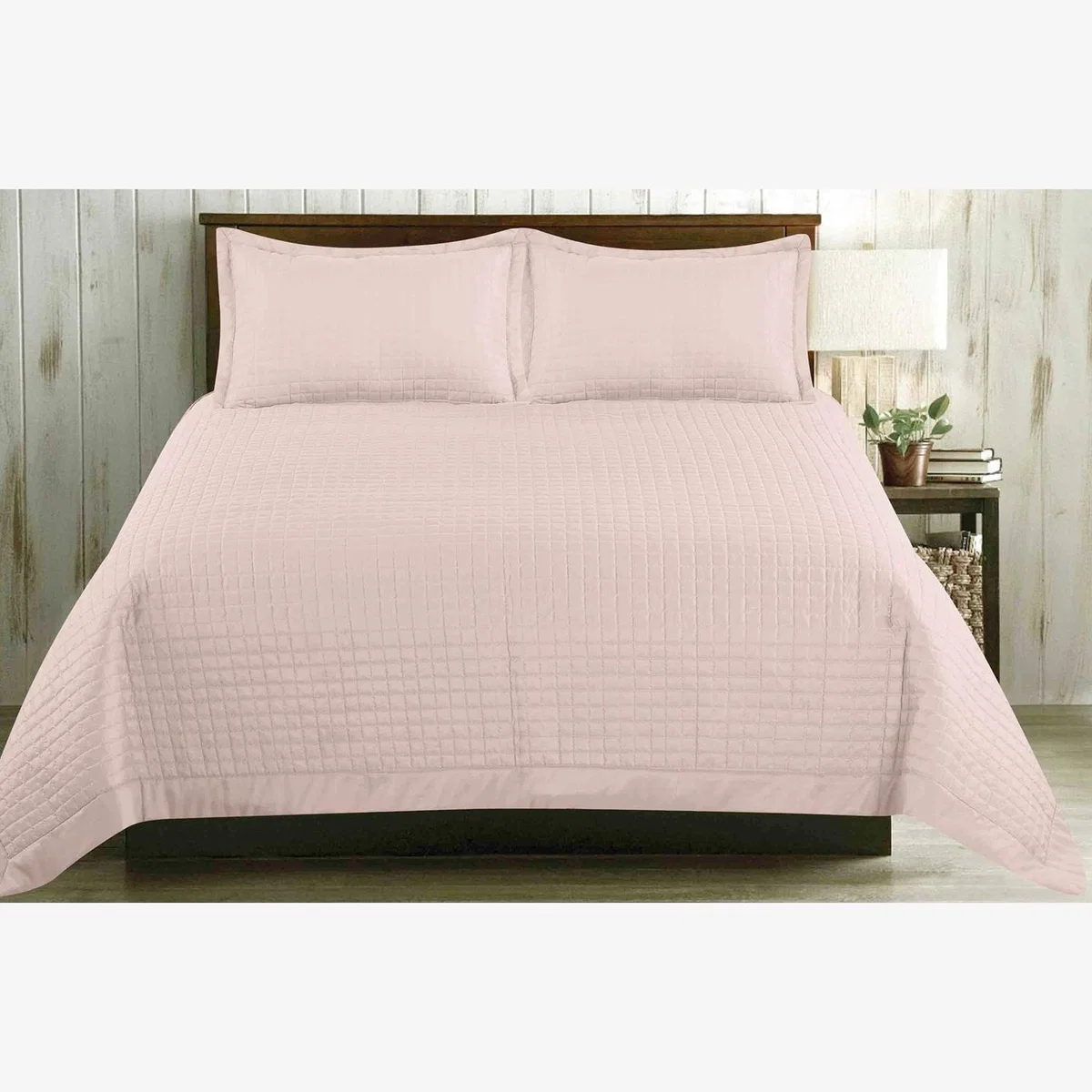 Harrogate Polyester Bedspread (240x200 cm) - Blush