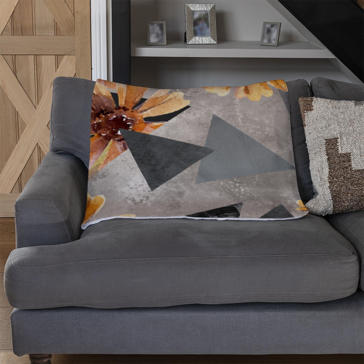 Geometric Floral Shapes Blanket - Orange – image 3