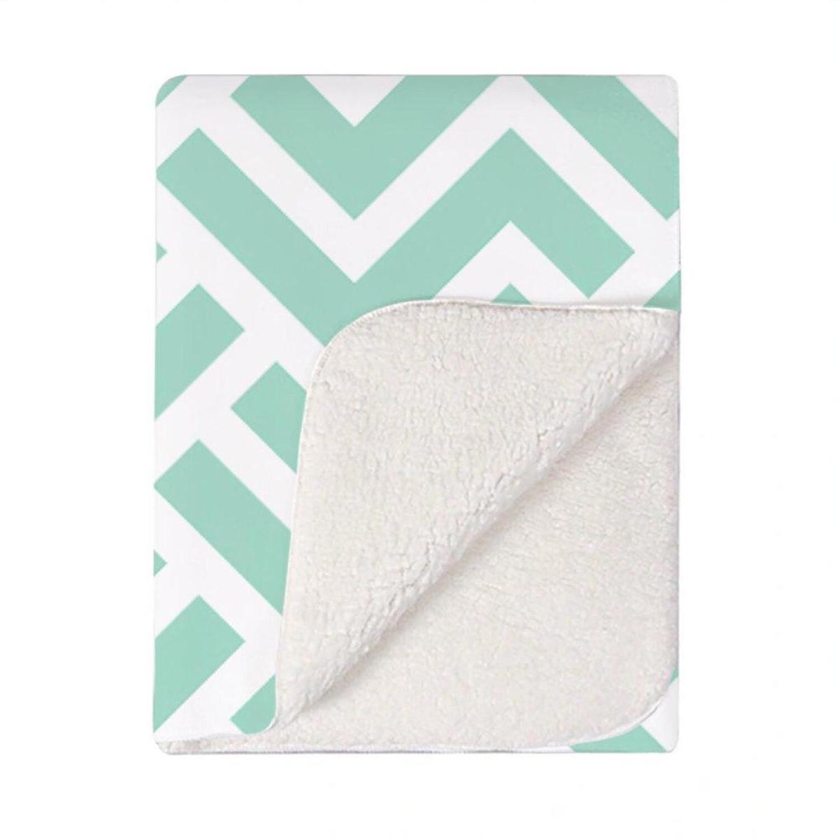 Green Geometric Pattern Blanket - Blue – image 2