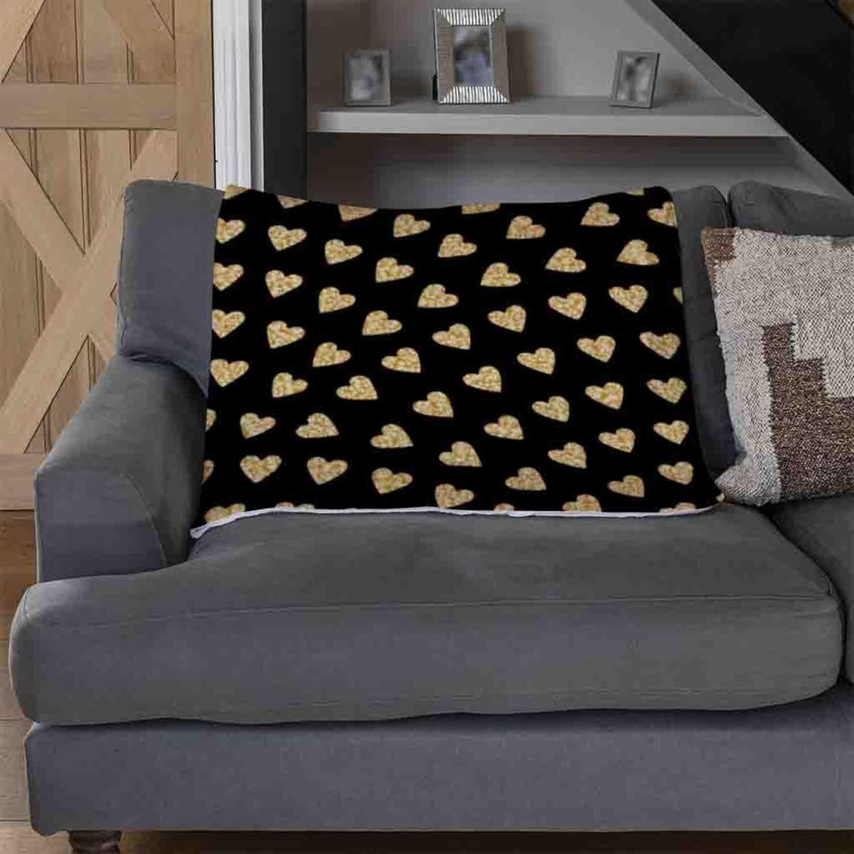 Geometric Glitter Love Hearts Blanket - Gold – image 3