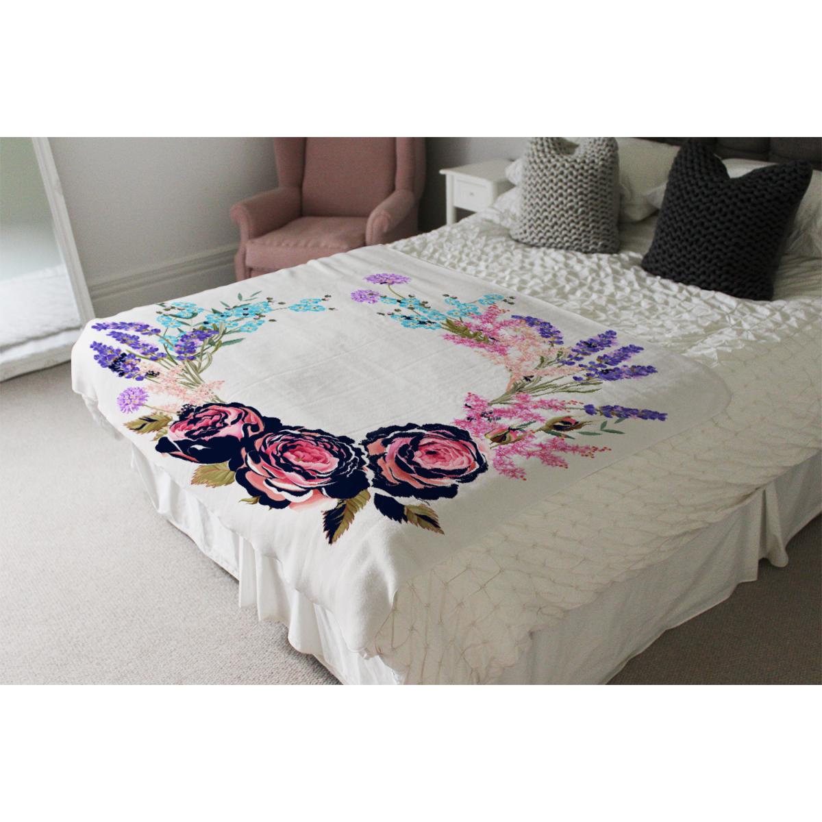 Beautiful Reath Blanket - Pink – image 4