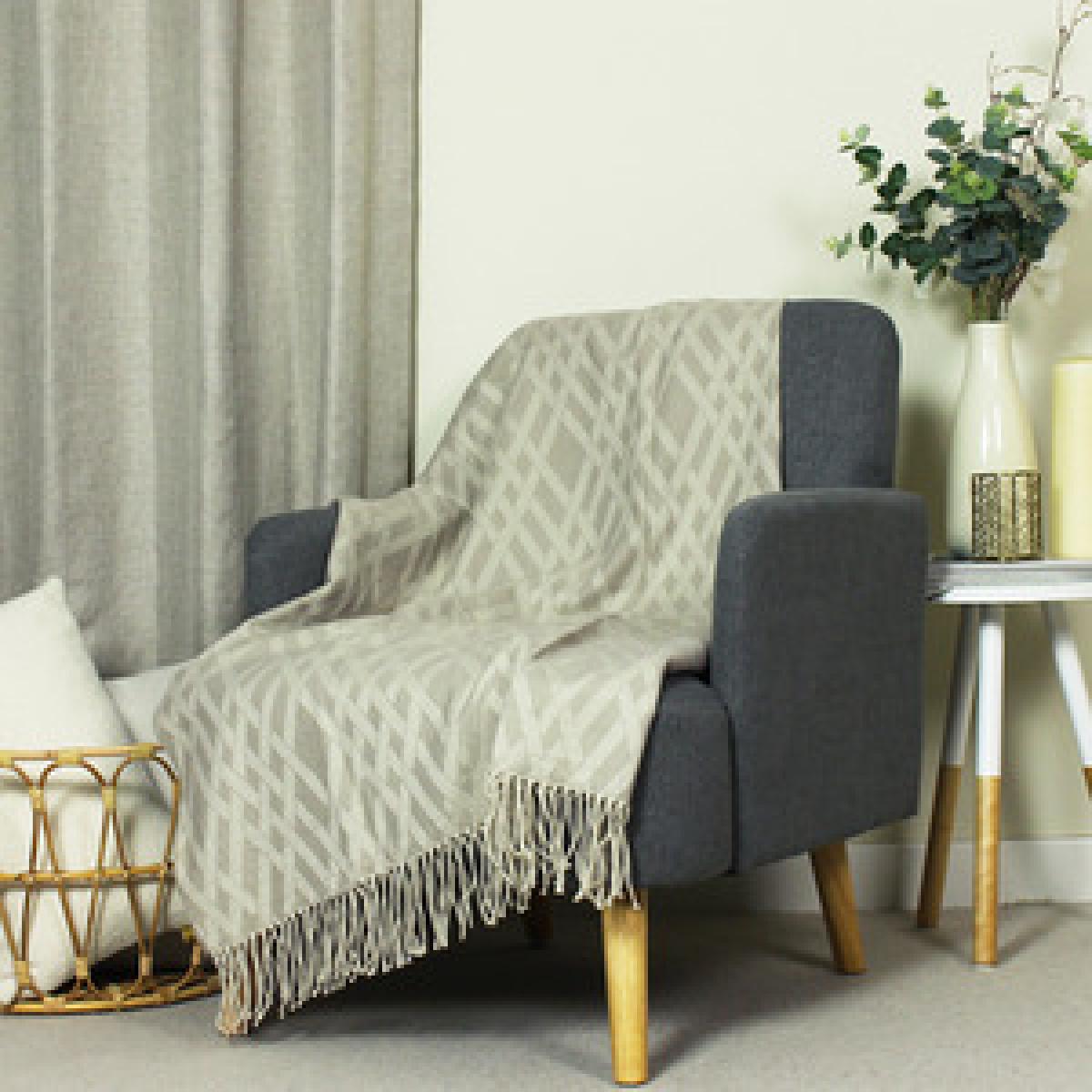 Geometric Criss Cross Throw - Beige/Natural – image 3
