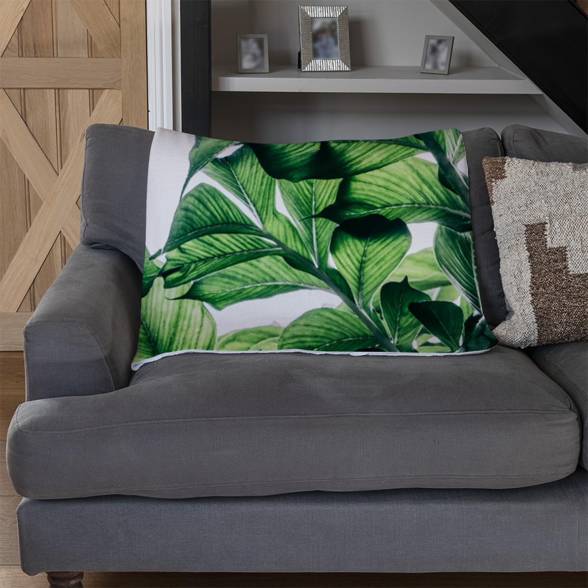 Tropical Palm Blanket - Green – image 3