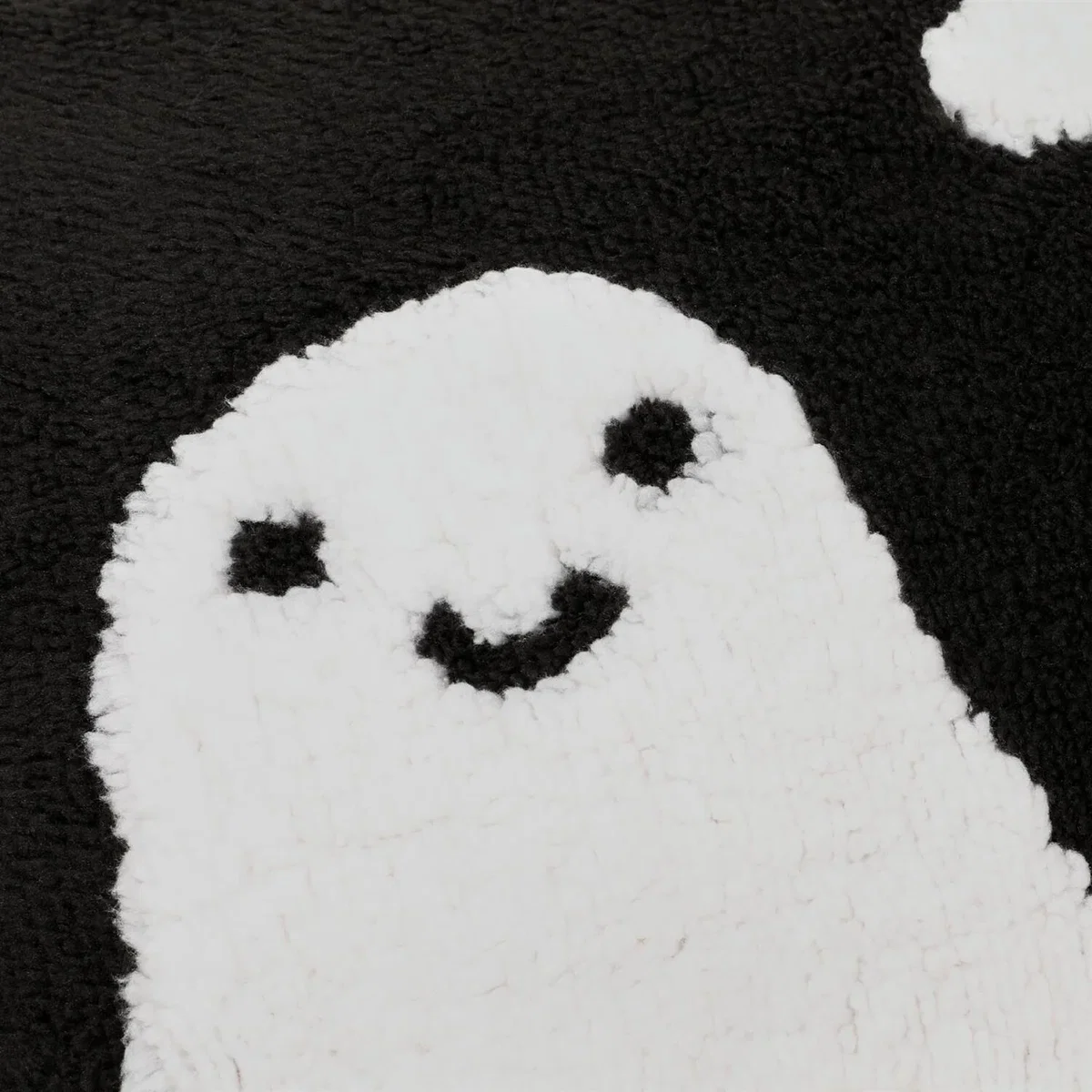 OHS Tufted Ghost Fleece Throw - Black – image 6
