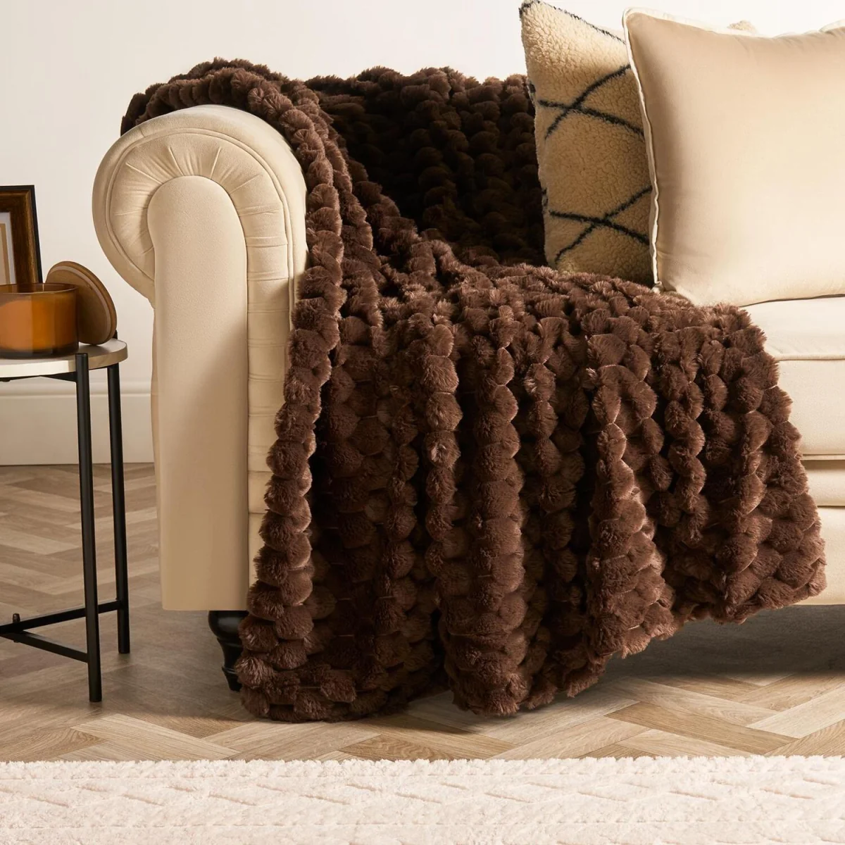 OHS Waffle Faux Fur Throw - Chocolate – image 2