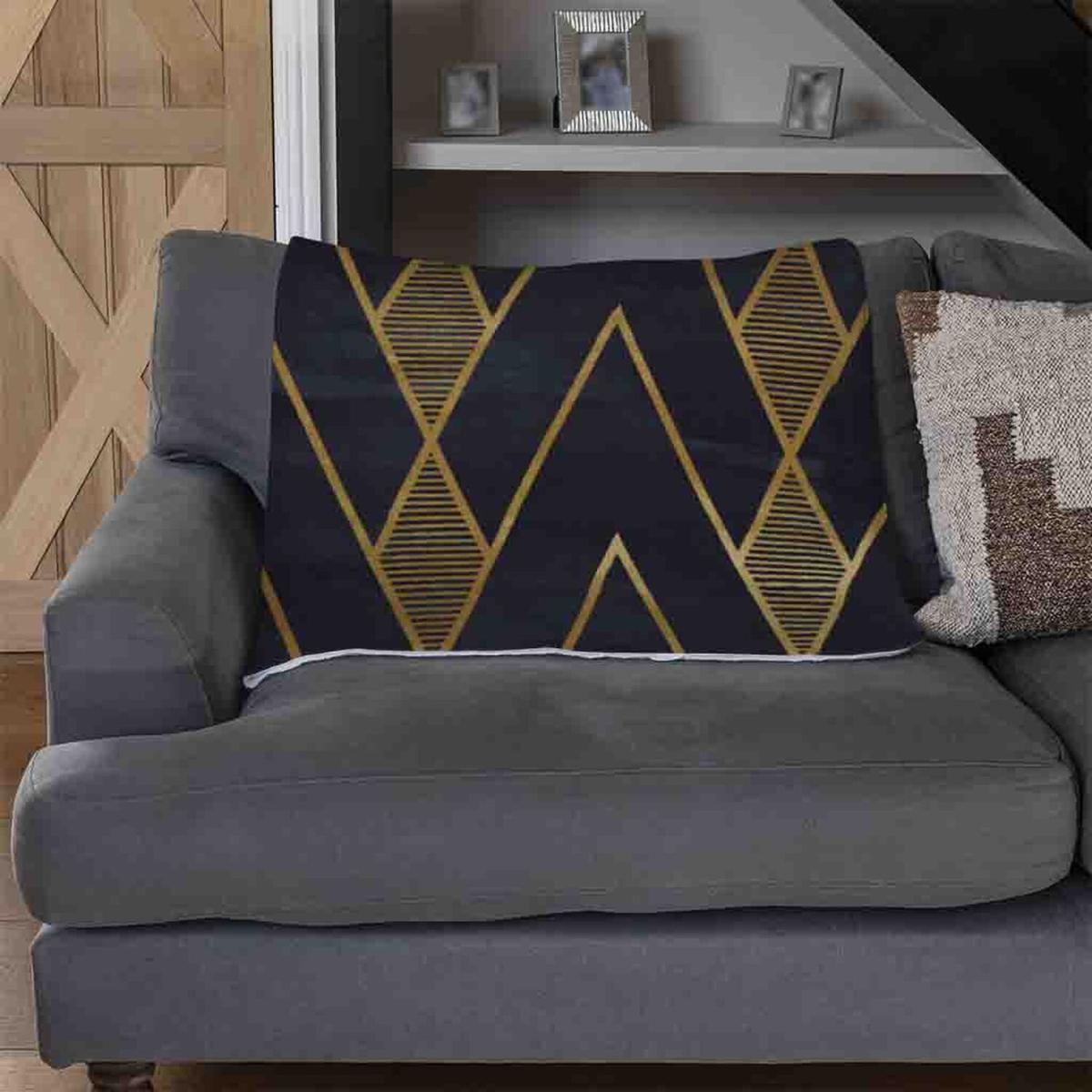Gold Geometreic Lines Blanket - Gold – image 3