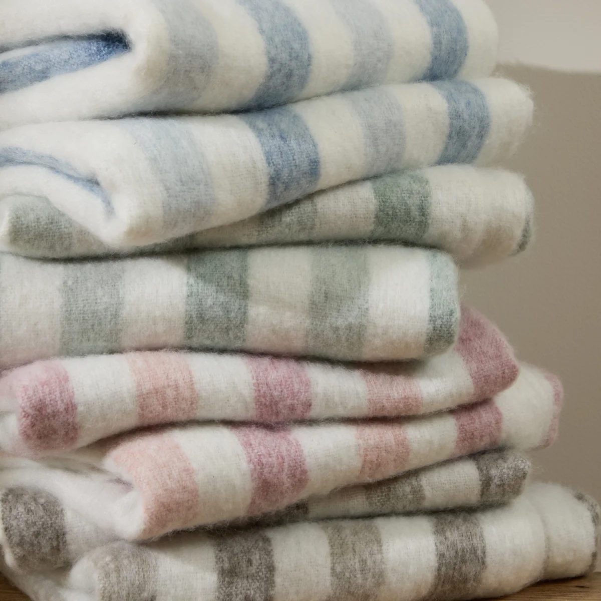 Beechwood 100% Cotton Woven Stripe Throw - Camellia – image 5