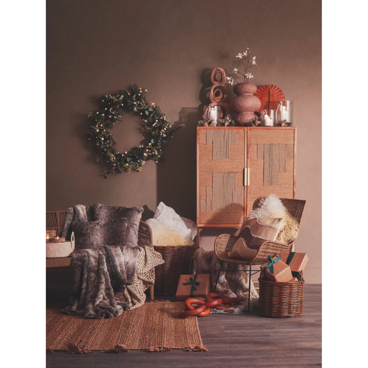 Bosie Lamina Ombre Fur Throw – image 5